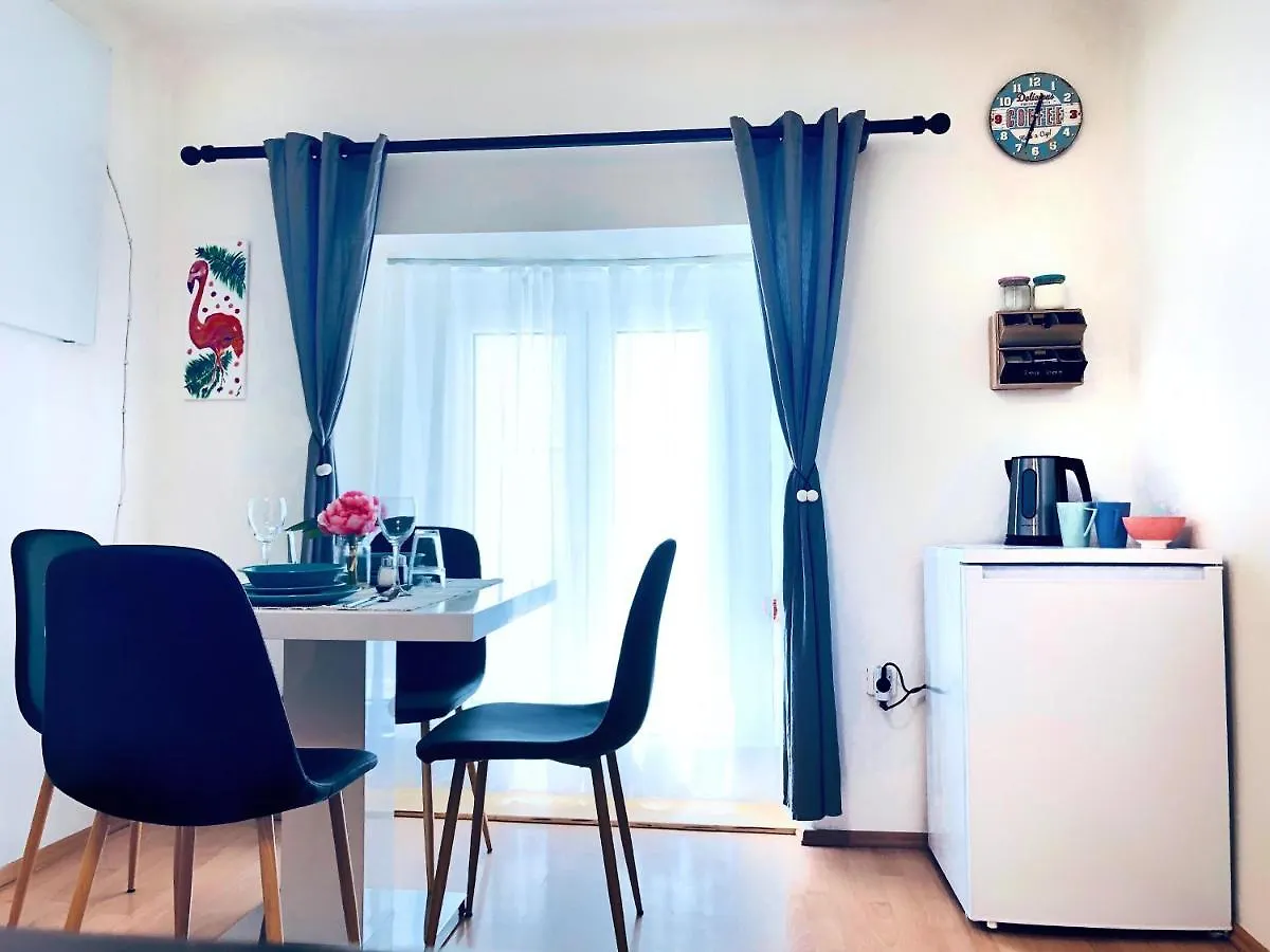 1Br Apartment On The Most Beautiful Street In Ljubljana Center